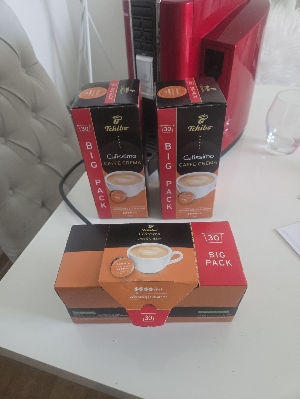 Saeco Macchine per caffè & Macchine per espresso: Machine à café Tassimo/Saeco rouge - Bon état - . – Usato da Bern venduto da abs76 2