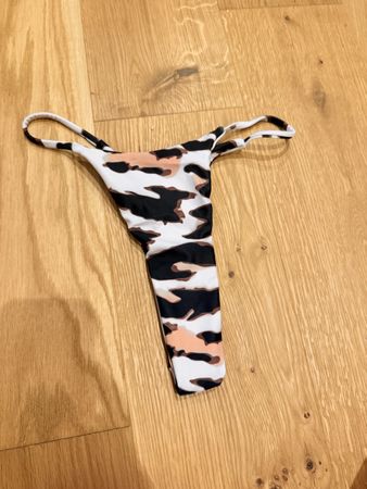 Damen Badehose Tanga Leo Muster Grösse S neu
