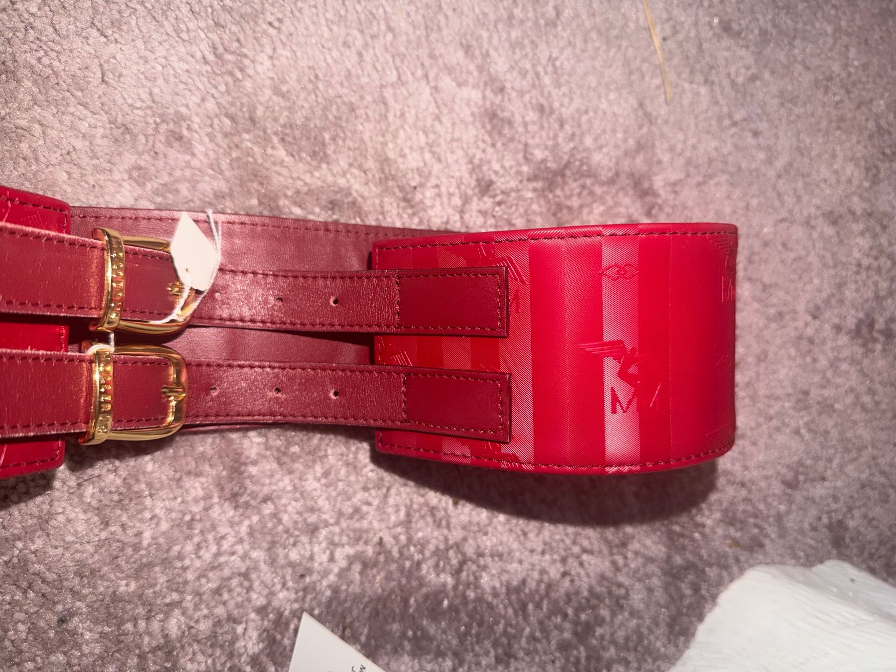 Maison Mollerus Cinture: Mollerus Gurt in rot – Usato da Zürich venduto da SecondhandZurich 1