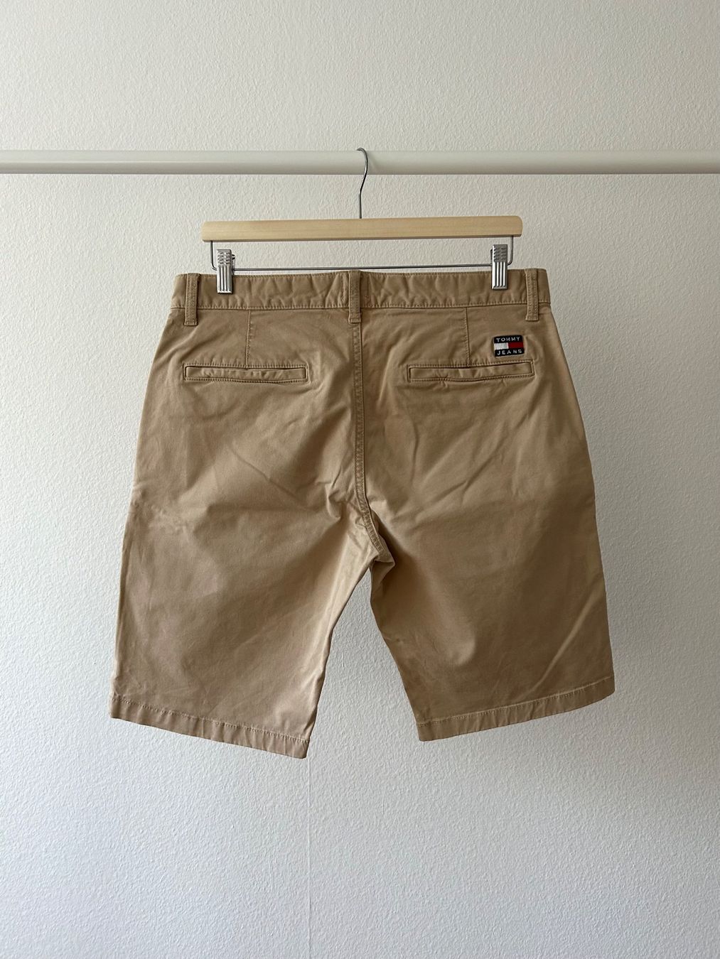 Tommy Hilfiger Hosen: Tommy Jeans shorts – Gebraucht aus Zürich von _nathalie_ 1
