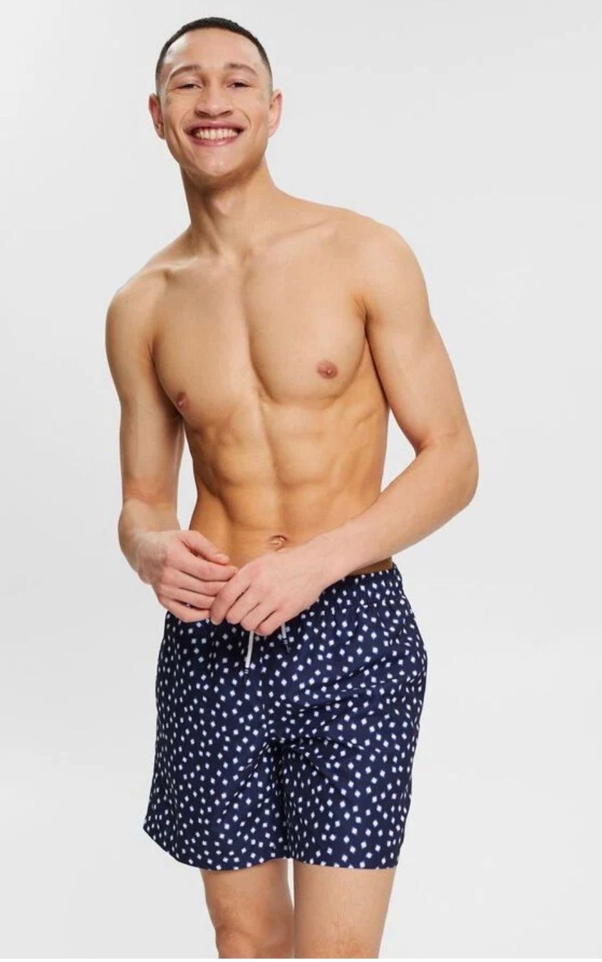 Esprit Costumi da bagno: Bade-Shorts mit grafischem Print – Usato da Wittenbach venduto da bes_k8vr 2