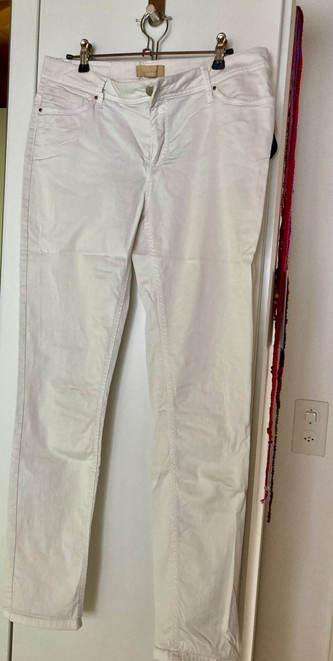 Maddison Pantaloni: Damen Hose lang Gr 38 weiss Maddison – Usato da Uesslingen venduto da manu-ela41