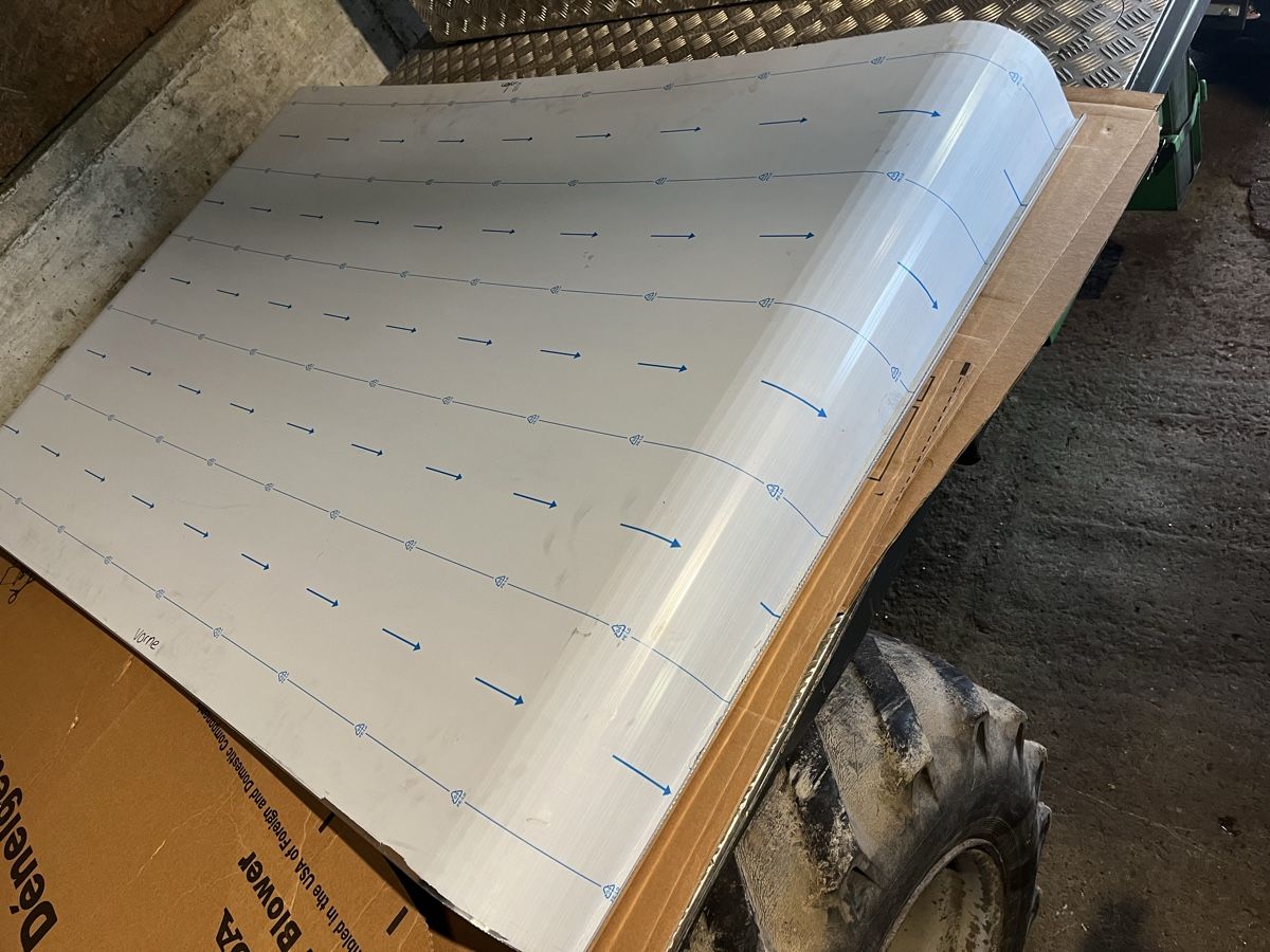 Schilter Trattori: Schilter Aluminium Dach Blech – Nuovo e nell'imballaggio originale da Giswil venduto da wabri