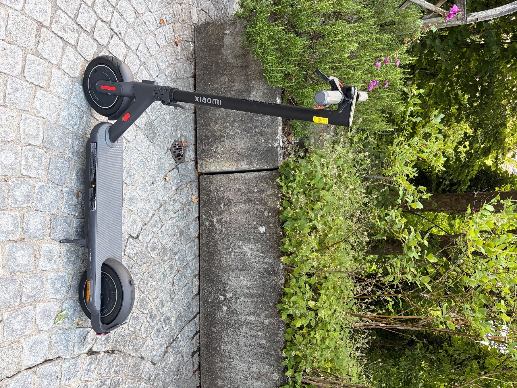 Scooters: Xiaomi 4 Pro Plus zu Verkaufen – Gebraucht aus Langnau am Albis von pe-po
