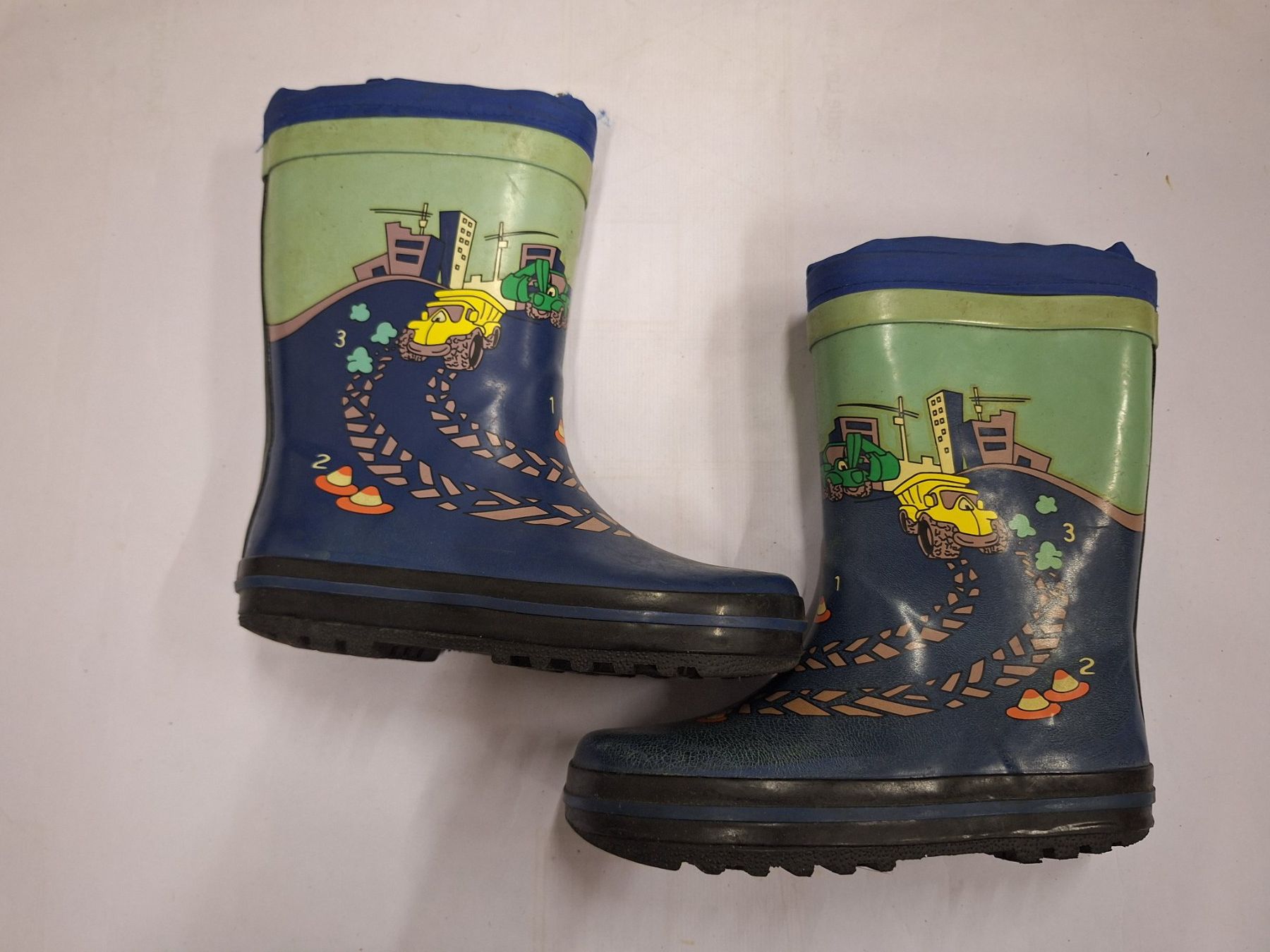 Scarpe da uomo: Gummistiefel Regenstiefel Gr. 28 – Usato da Burgdorf venduto da W31S