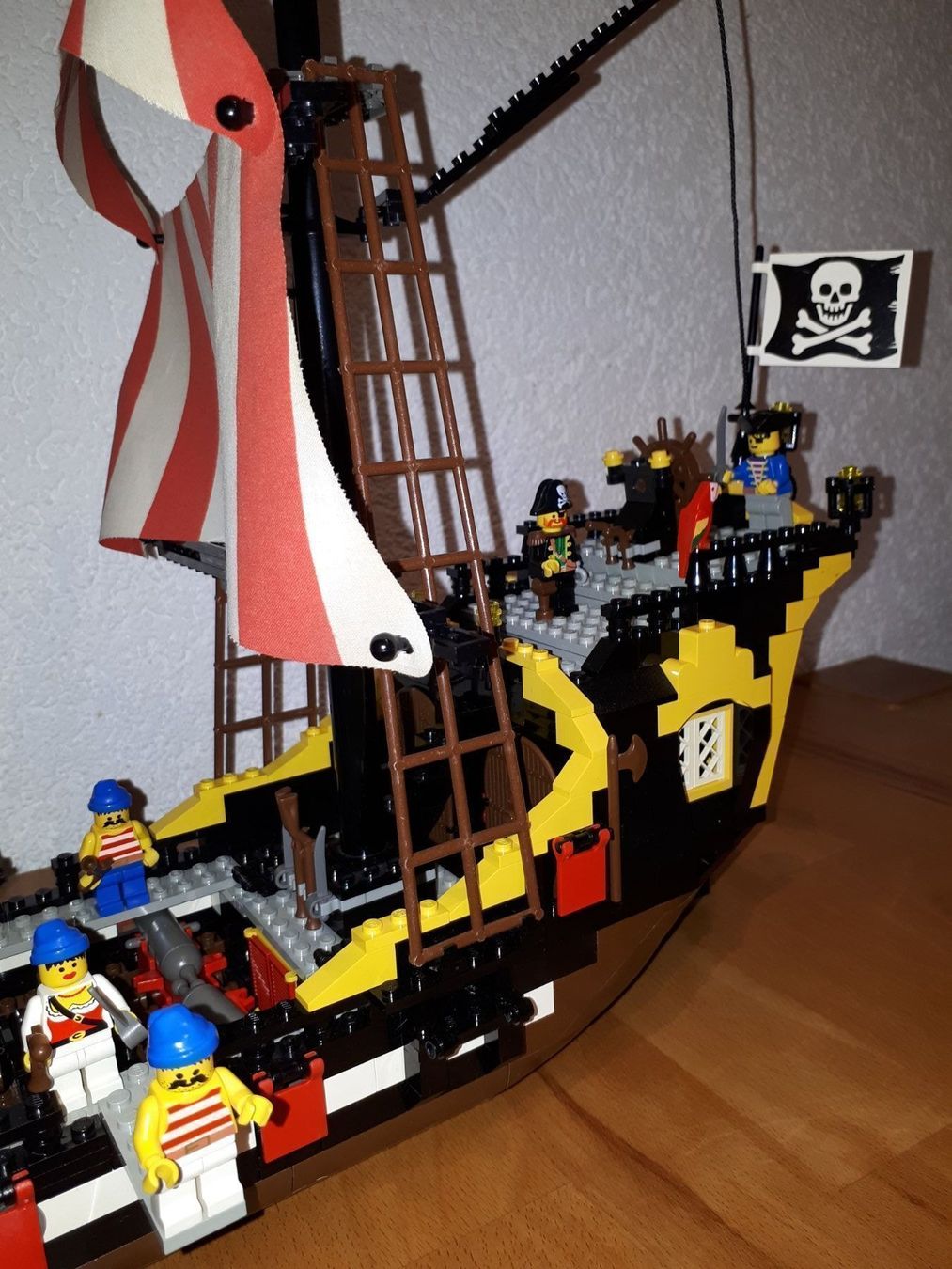 Lego Kit di costruzioni: Lego 10040, Black Sea Barracuda – Usato da Montricher venduto da Babou72 3