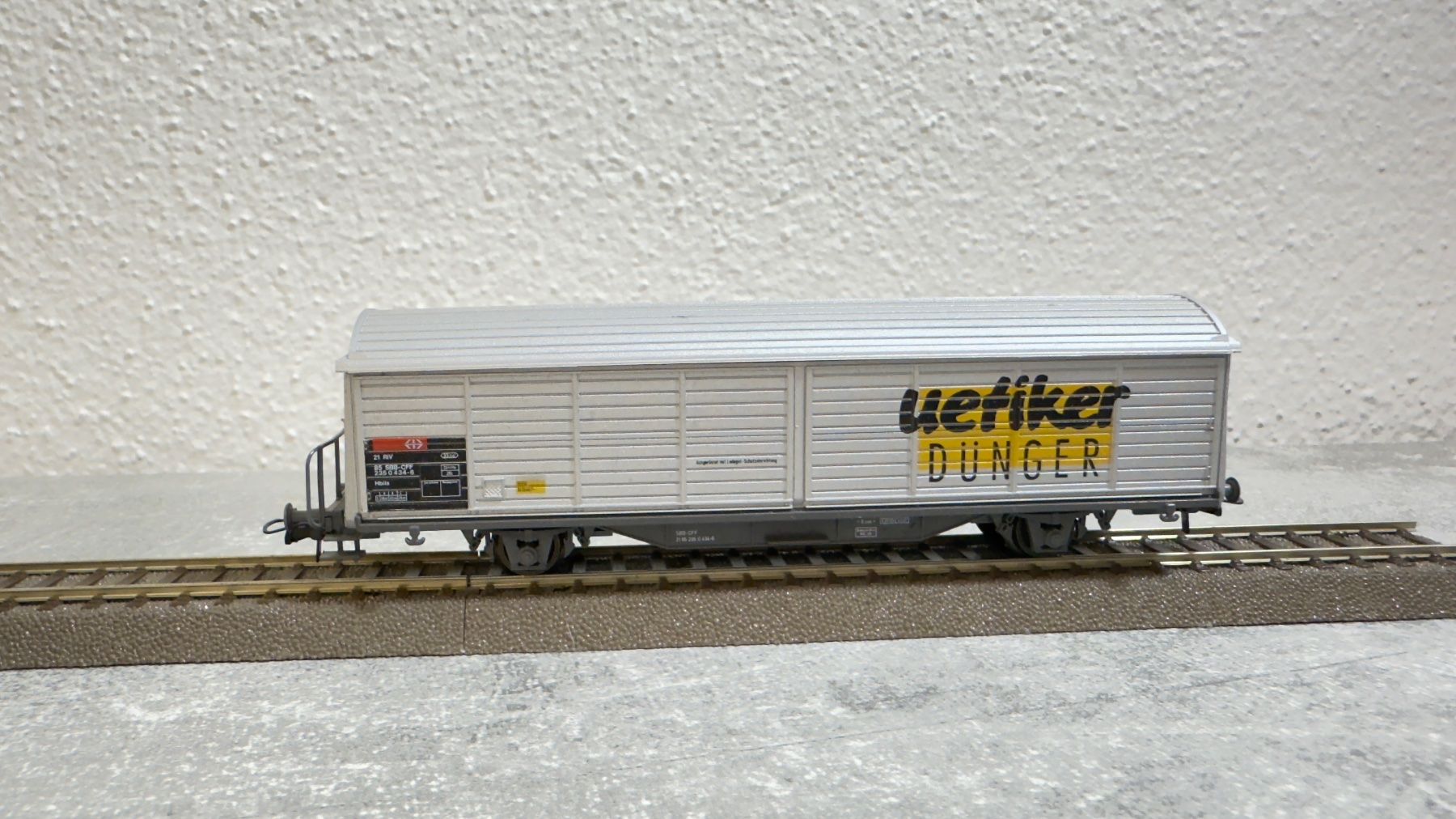 Märklin Modelleisenbahnen: Märklin Uetiker Dünger H0 / AC – Gebraucht aus Windlach von Kelebra 2