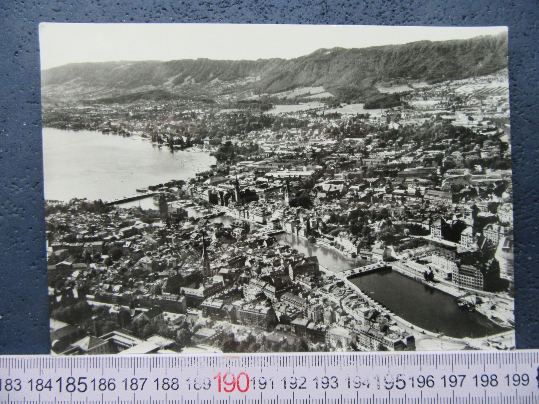 Ansichtskarten: ZÜRICH LUFTBILD SEE UND LIMMAT 1961 – Gebraucht aus Ettingen von Hausi4711