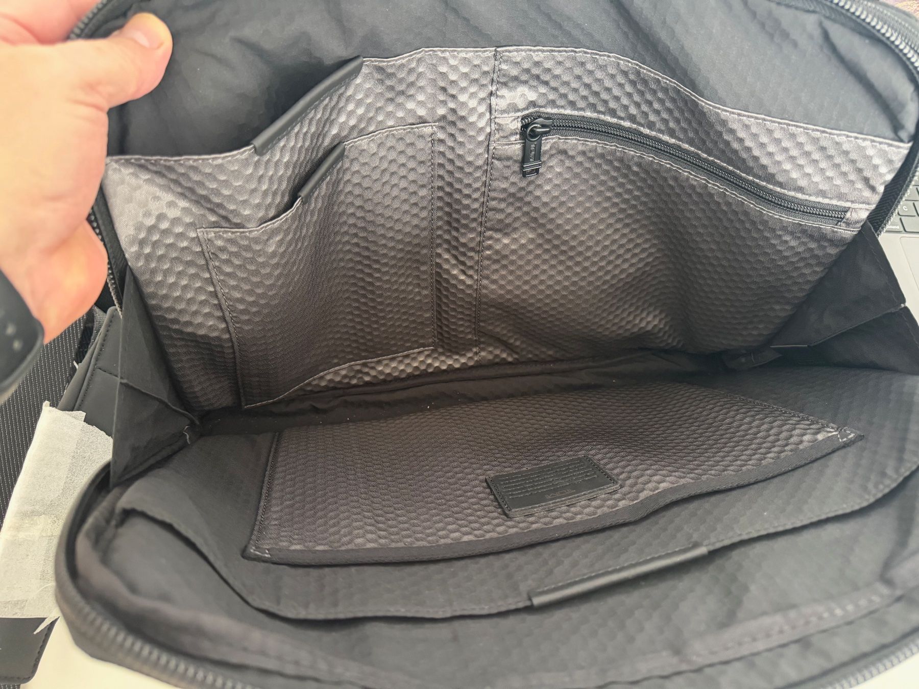 Koffer & Taschen: TUMI Laptop- / Aktentasche – Gebraucht aus Wallisellen von Tgruenen 2