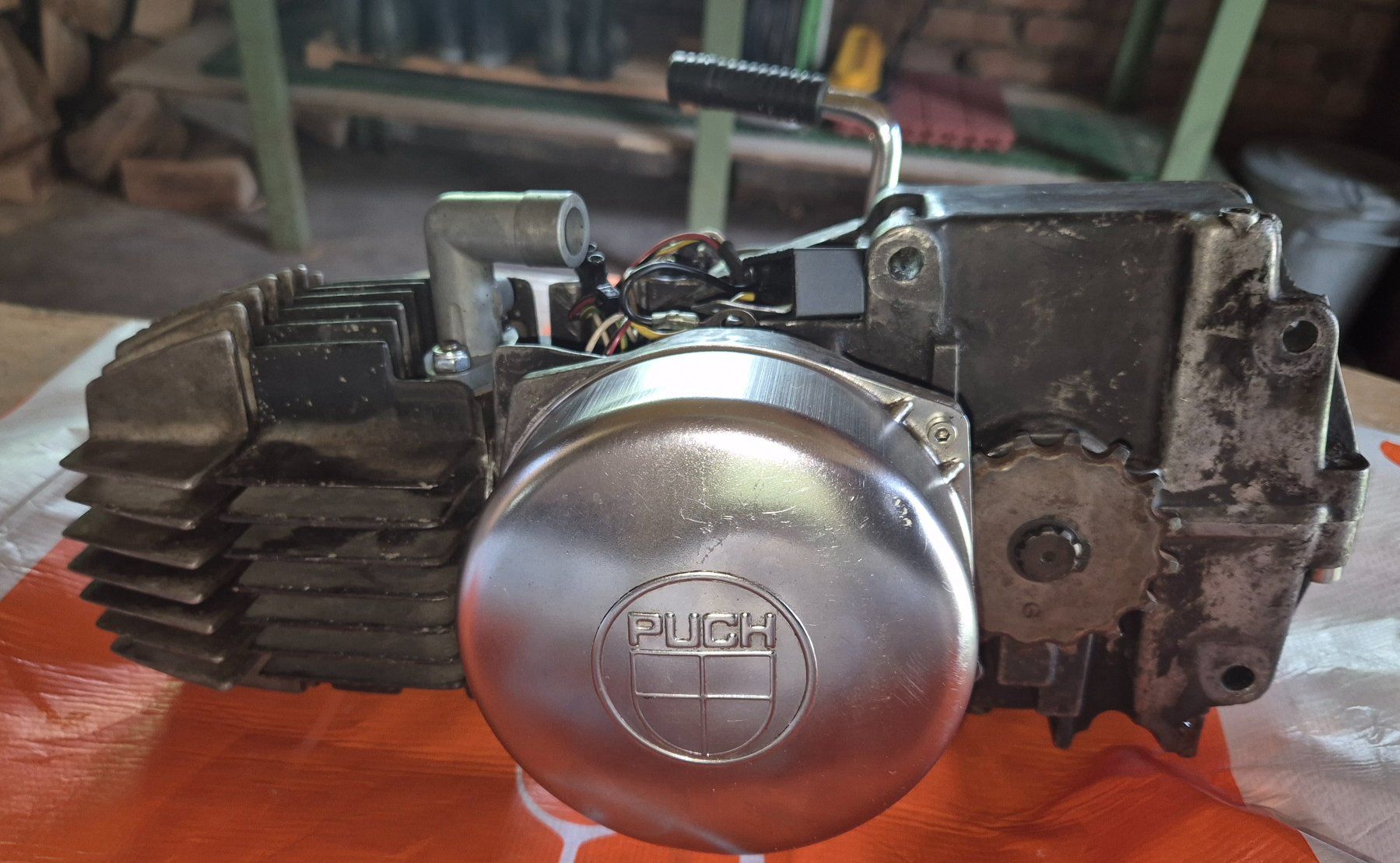Puch Motori: Puch Maxi Kickstart Motor E50 – Usato da Brunnen venduto da Zick0