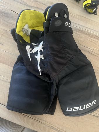 Eishockeyhose Bauer