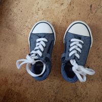 Sneaker Grösse 22
