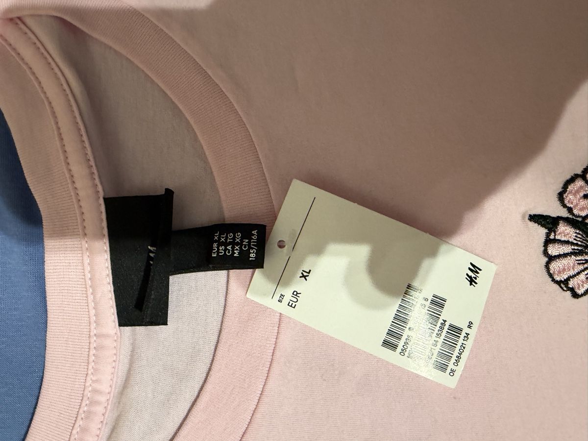 T-shirt: Pink tshirt  – Nuovo e nell'imballaggio originale da Ascona venduto da GioeleS 1