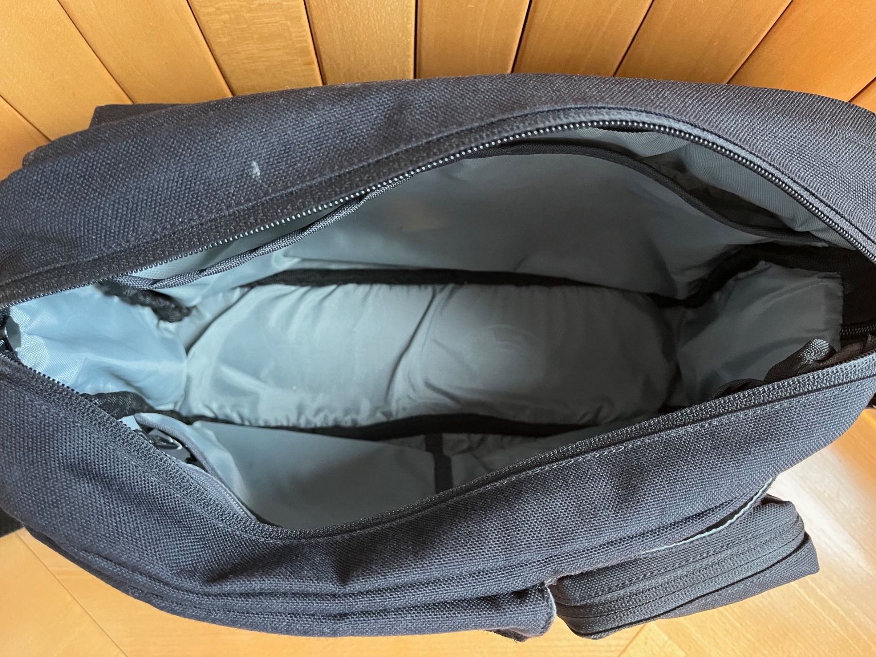 Mammut Borse: Tatonka Schulder Tasche – Usato da St. Pelagiberg venduto da 1MagicMoment 3