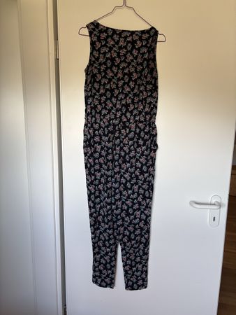 Jumpsuit Blumenmuster Grösse XS sehr guter Zustand