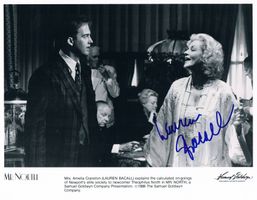 Lauren Bacall 1924-2014 Autogramm signiert Foto 20x25cm
