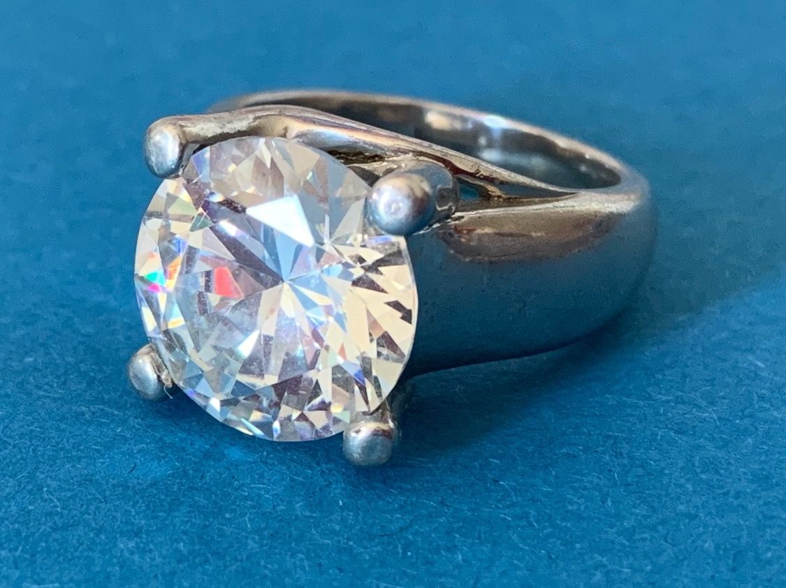 Anelli: Silberring QUEEN TOP (61) – Usato da Laufen venduto da belleskulptur