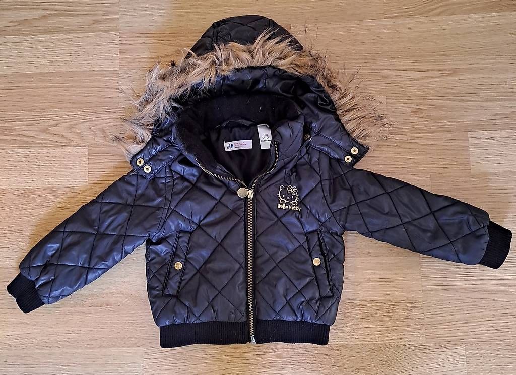 H&M Jacken & Mäntel: Winterjacke Hello Kitty - Grösse 86 – Gebraucht aus Rotkreuz von Blubberli1