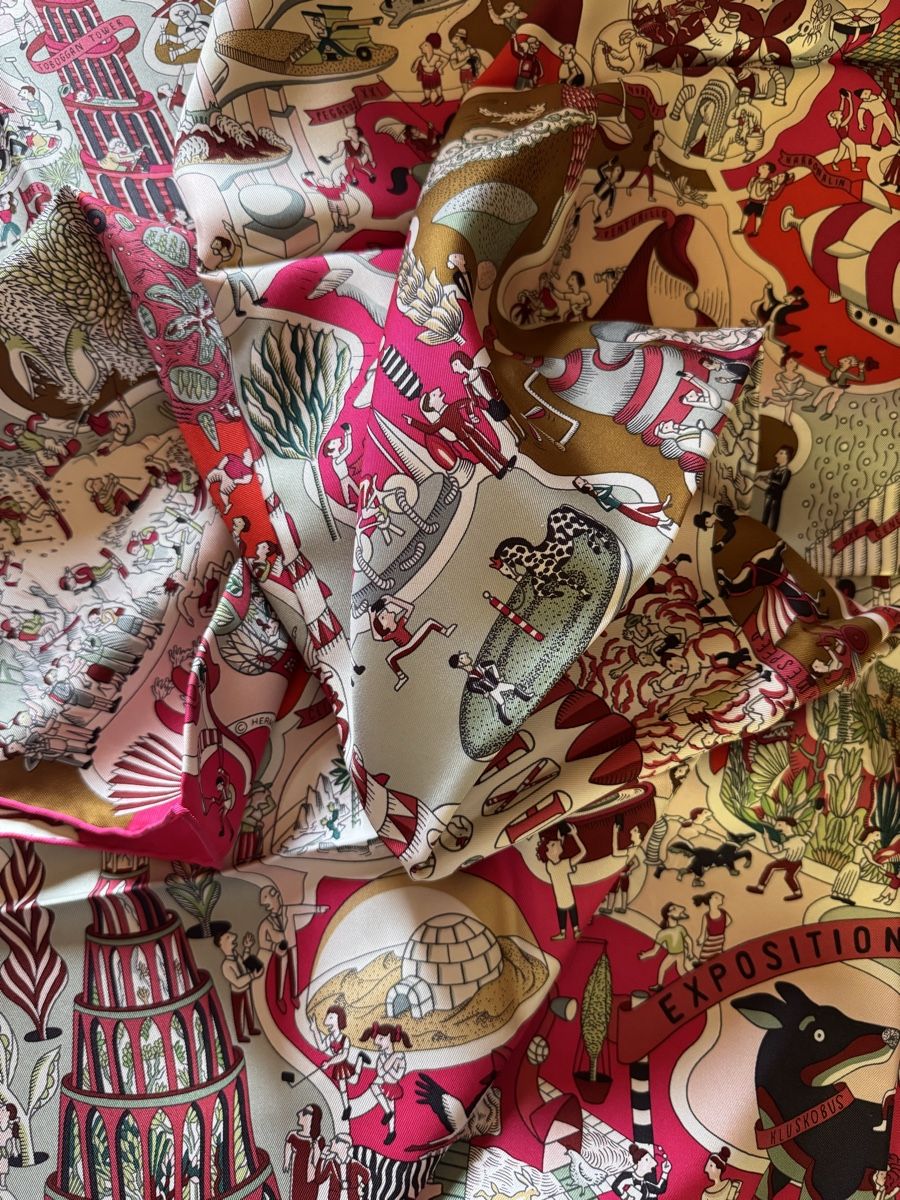 Hermès Foulard & Sciarpe: Hermès carré Exposition Universelle Neuf  – Nuovo e nell'imballaggio originale da Genève venduto da HappyLifestyle 6