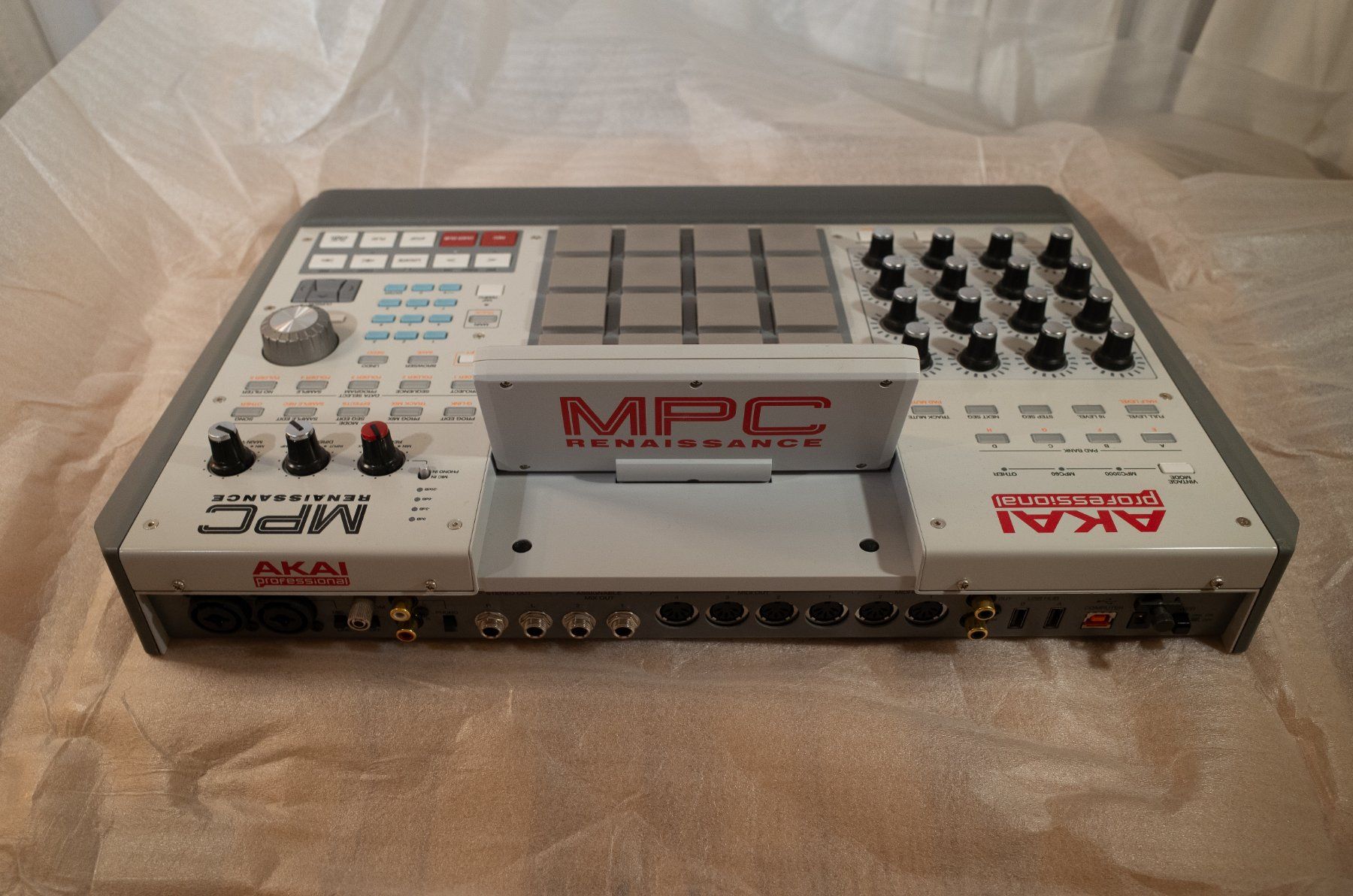 Akai Strumenti musicali: Akai MPC Renaissance – Usato da Wädenswil venduto da SO2 3