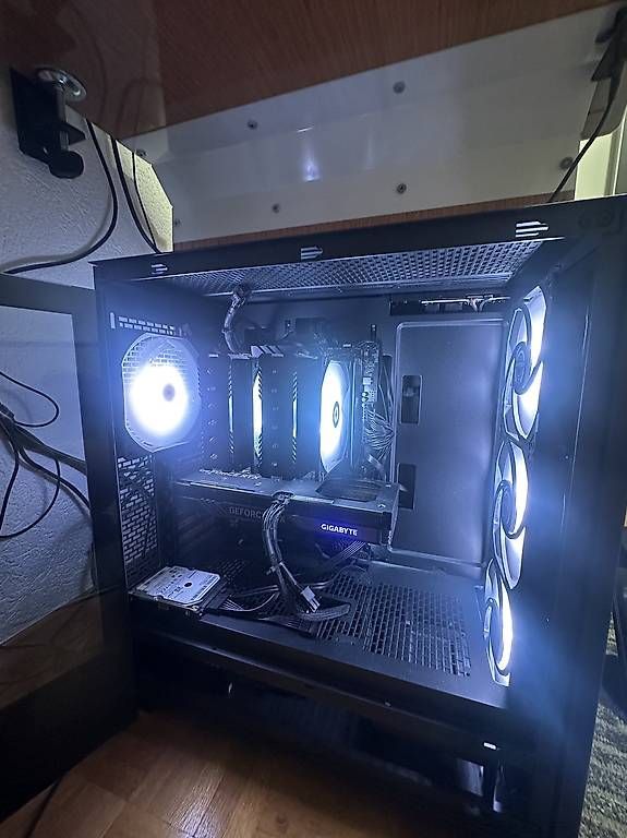 PCs: Pc gamer – Neuf avec emballage d'origine à Baulmes par rcr_rbw2 2