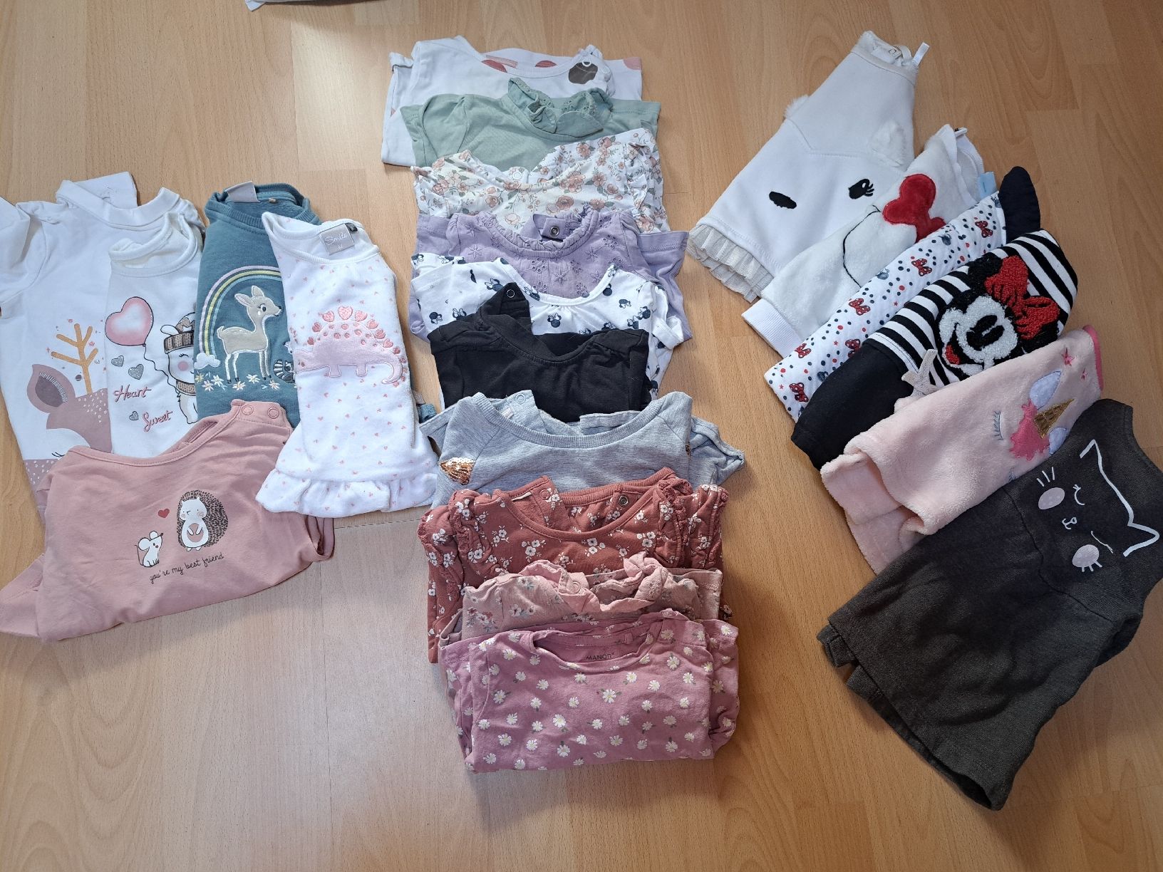 Ensembles coordonnés: Kleiderpaket Grösse 62 Mädchen – D'occasion à Bratsch par cin_yjy2