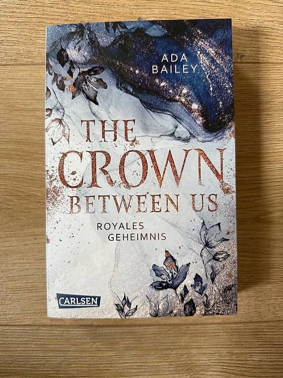 Libri: The Crown between us von Ada Bailey – Usato da Thun venduto da cel_5dvh