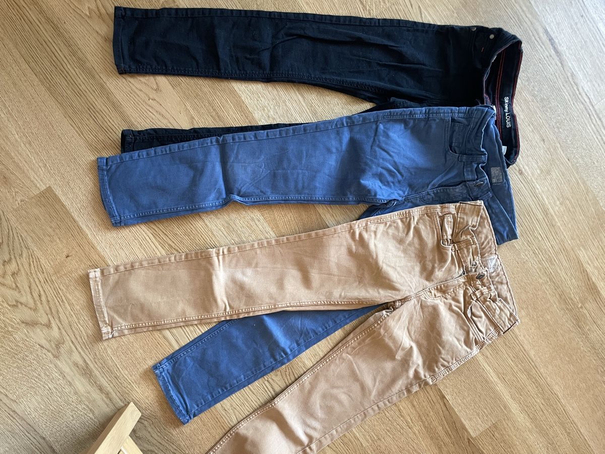 Ensembles coordonnés: 3 Jeans slim fit Junge 9 Jahre – D'occasion à Zürich par cpeckre 2