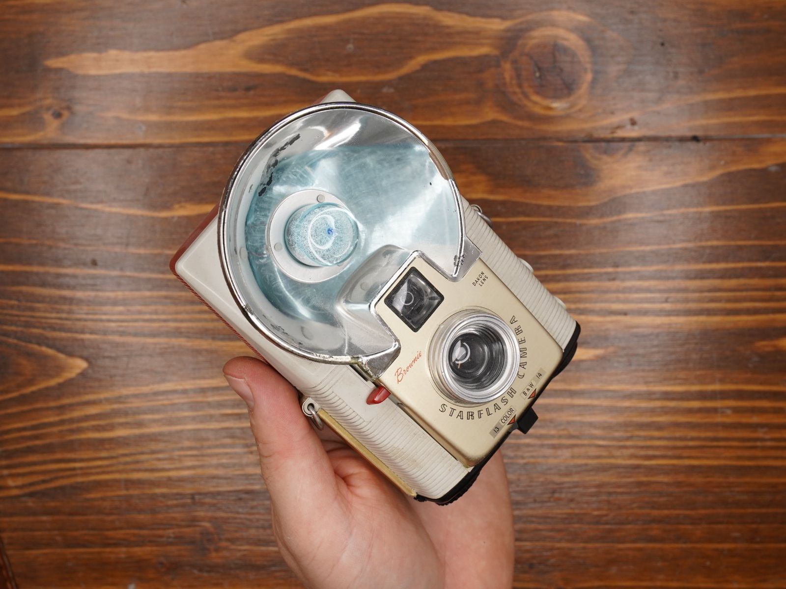 Appareil photo: Kodak Brownie Starflash Camera mit case – D'occasion à Bern par FotoStrobo.ch_Outlet 3
