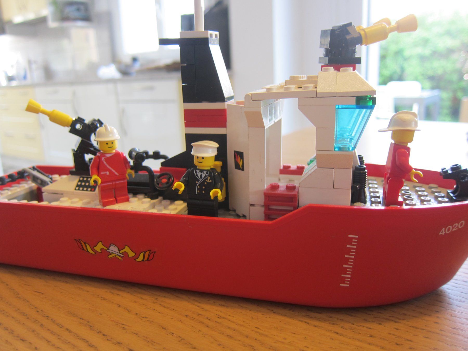 Lego Kit di costruzioni: Lego 4020 Fire Fighting Boat – Usato da Marin-Epagnier venduto da nic_clc6 4