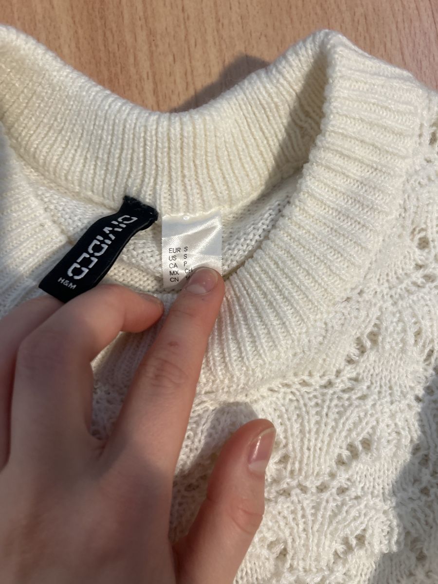 H&M Pulls & Sweat-shirts: H&M Divided Pullover, creme-weiss, Gr. S, Top Zustand! – D'occasion à Muttenz par ali_6yvf 1