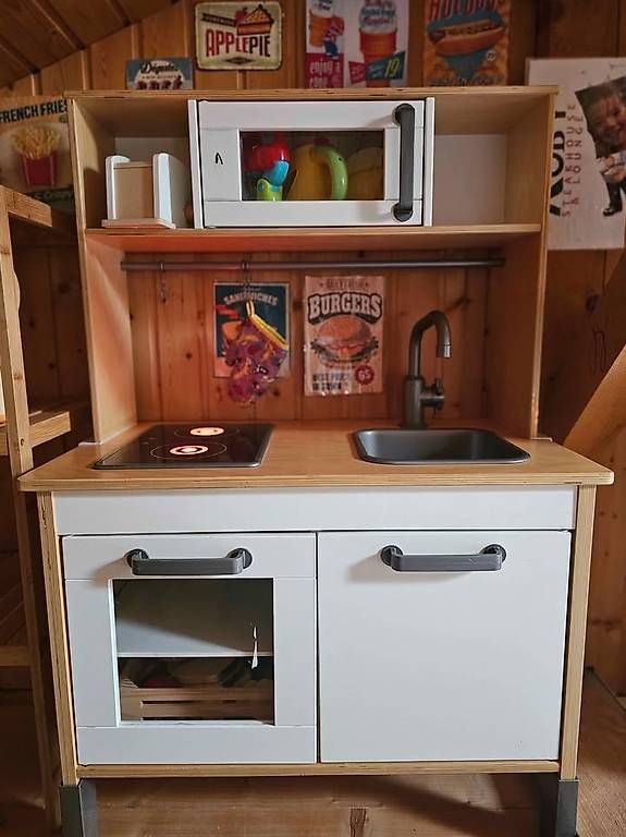 Ikea Giocattoli: Cuisine IKEA enfants – Usato da Le Mont-sur-Lausanne venduto da Ttea