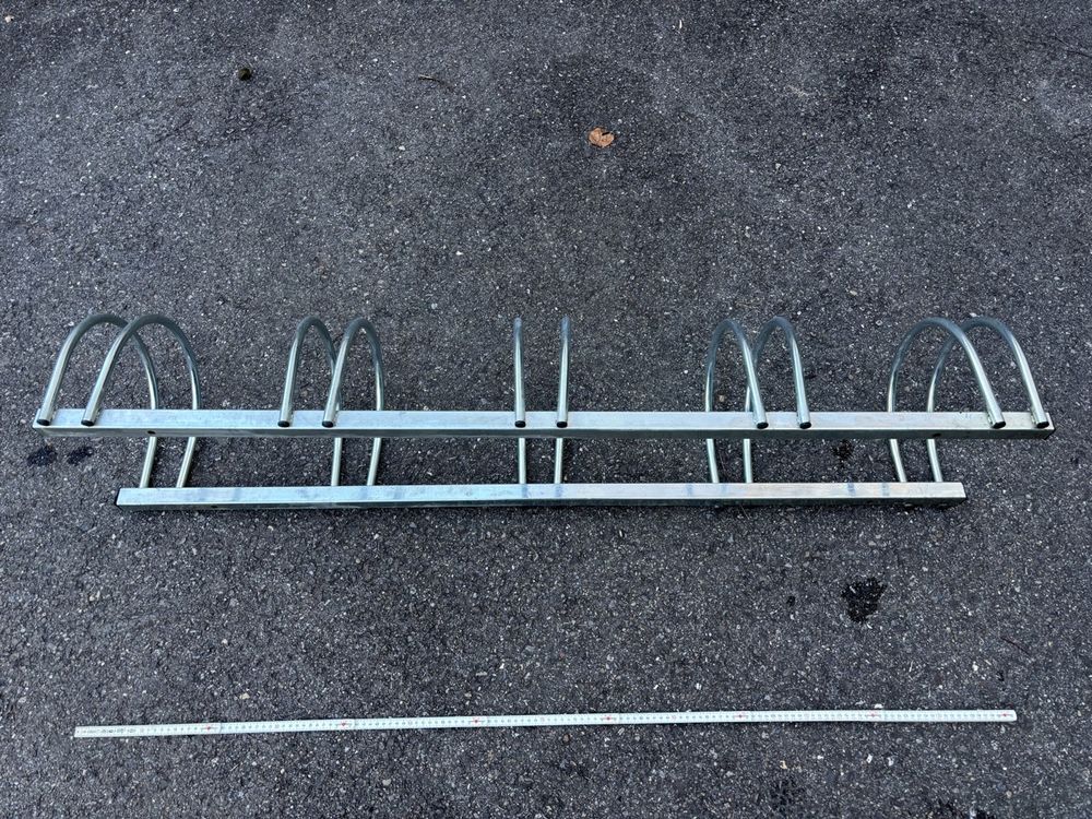 Galvanised Steel Bike Rack (Gebraucht) in Hinwil für CHF 32 – nur ...
