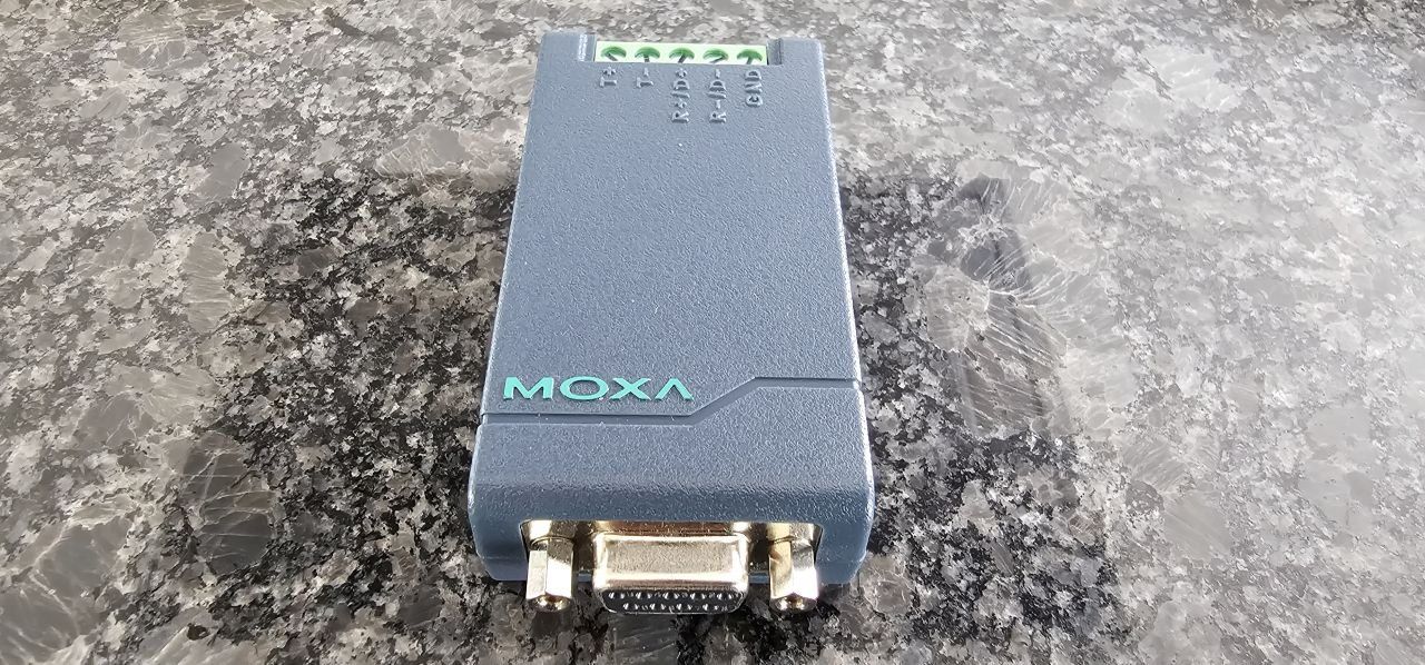 Konverter: Moxa RS232 zu RS422/RS485 Serial Converter – Neu (gemäss Beschreibung) aus Igis von Mfsi 2