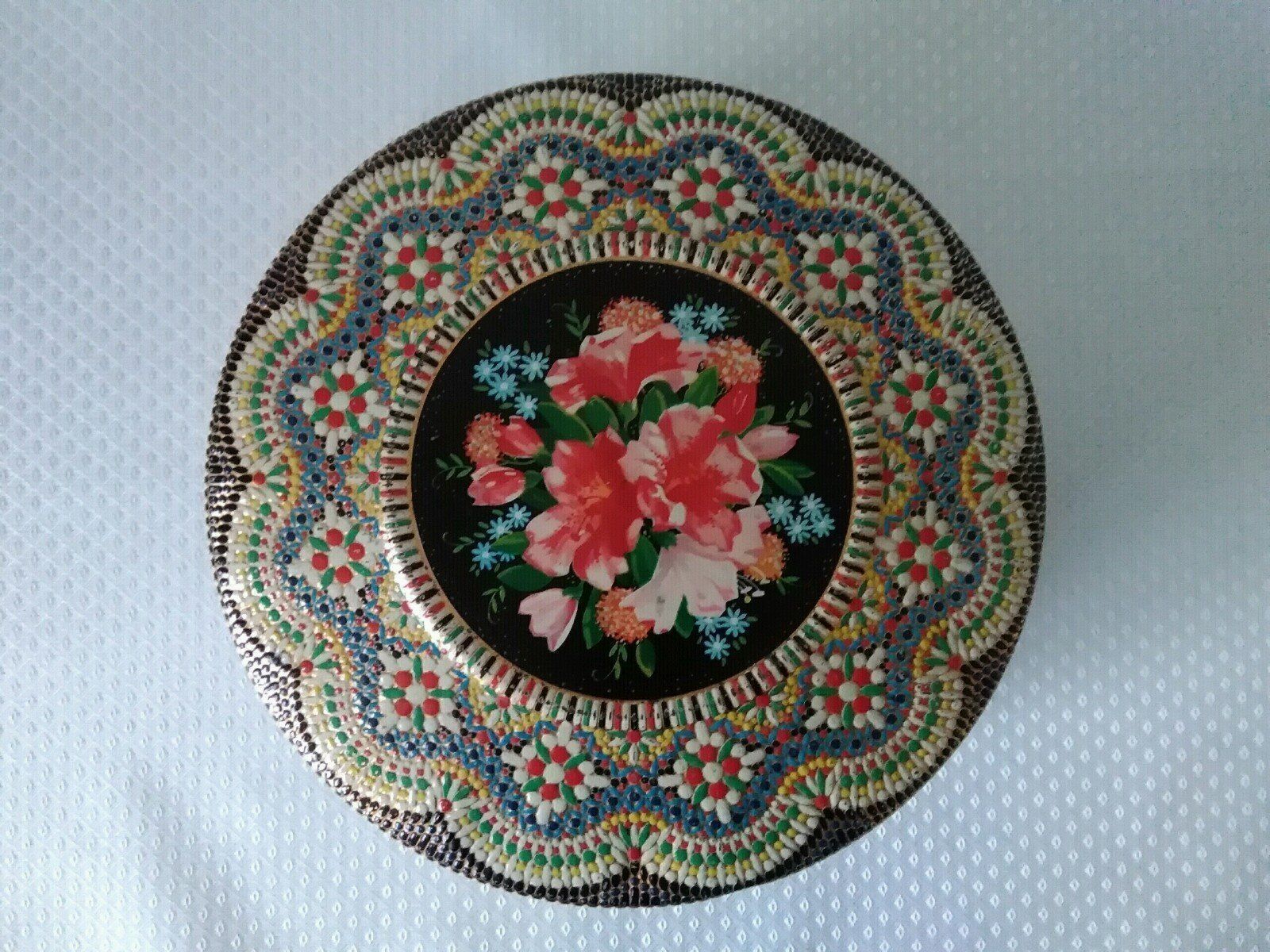 Alle Dekorationen: Wunderschöne Vintage Blechdose – Gebraucht aus Buochs von Jenymak 2