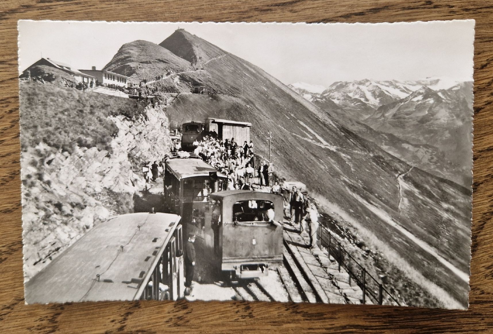 Cartoline postali: Brienzer Rothorn-Bahn, Hotel 1956 – Usato da Ebikon venduto da Donar50