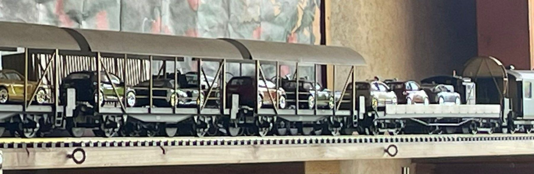 Modellini di ferrovie: BLS Autozug – Usato da Emmenmatt venduto da BLS-Re425 5