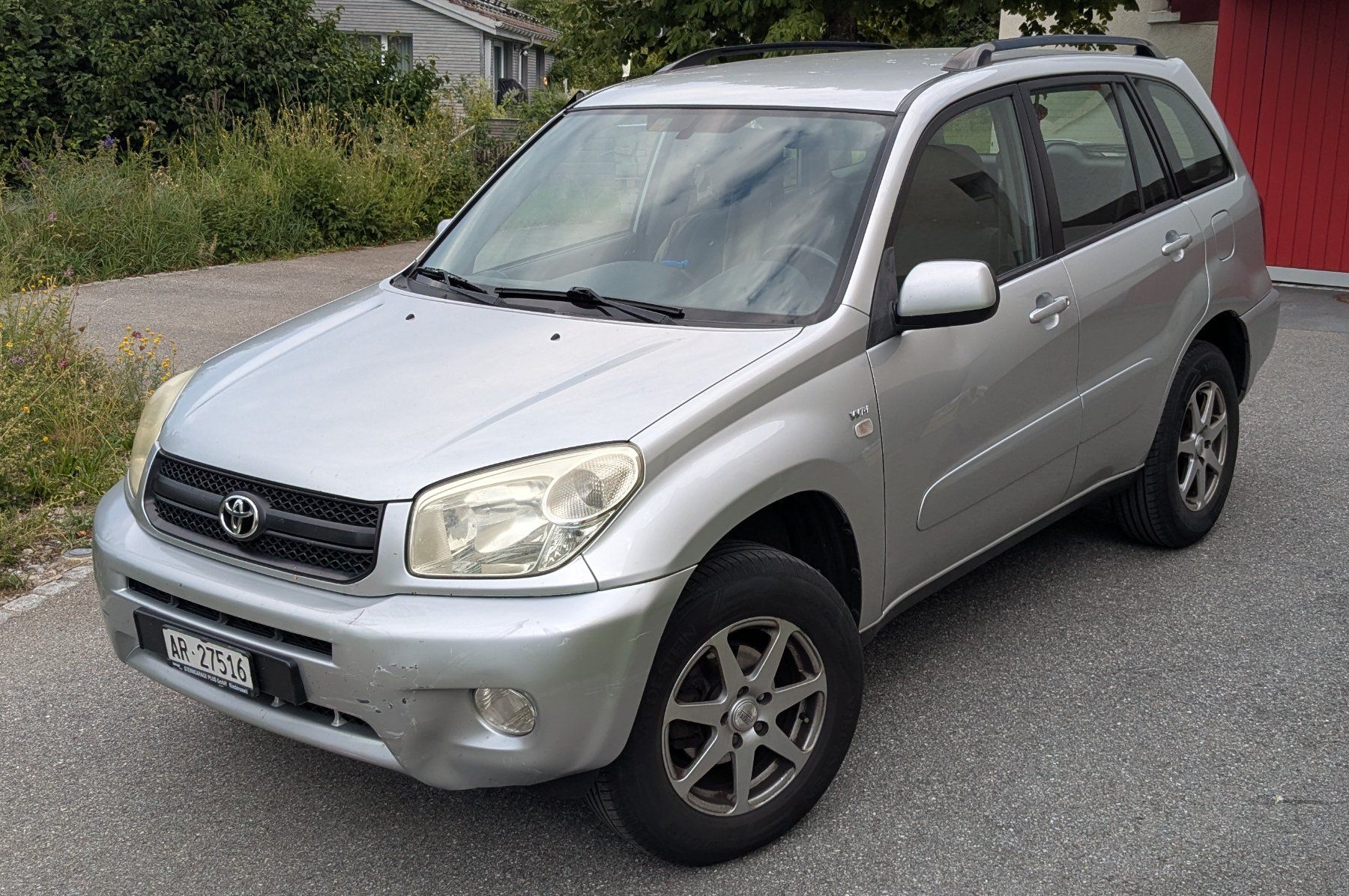 Toyota Automobili: RAV-4 2.0 4x4 2025 mit Zubehör – Usato da Speicher venduto da Perejil500 3