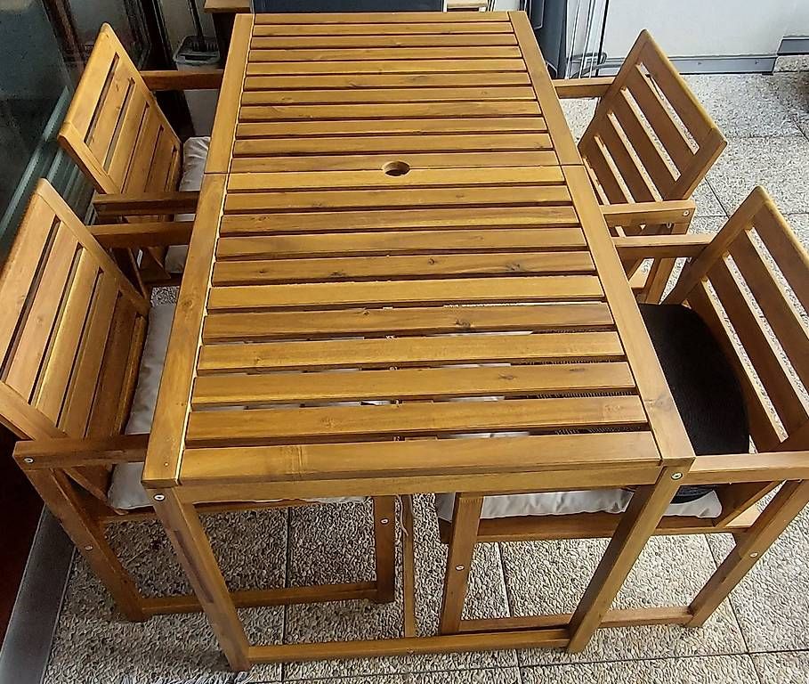 Tischset: Ensemble Table Balcon/jardin+4 chaises+ Bâche de protection – Gebraucht aus Montreux von Daisyy01 1