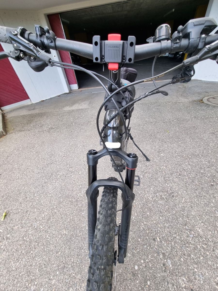 Trek Vélos: Trek Powerfly E-Bike gebrauchter Zustand – D'occasion à Igis par MariM04 4