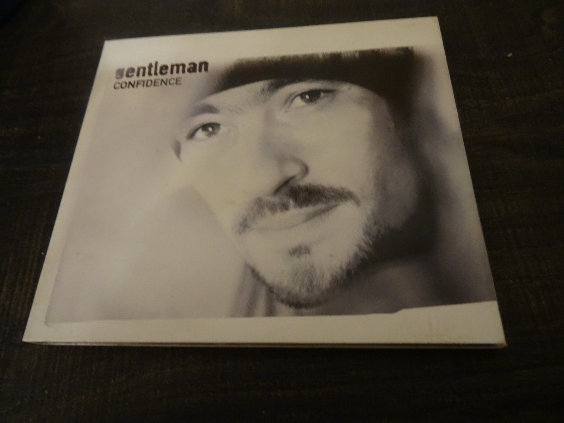 CDs: Gentleman - Confidence CD – Gebraucht aus Olten von Disc-Ausverkauf