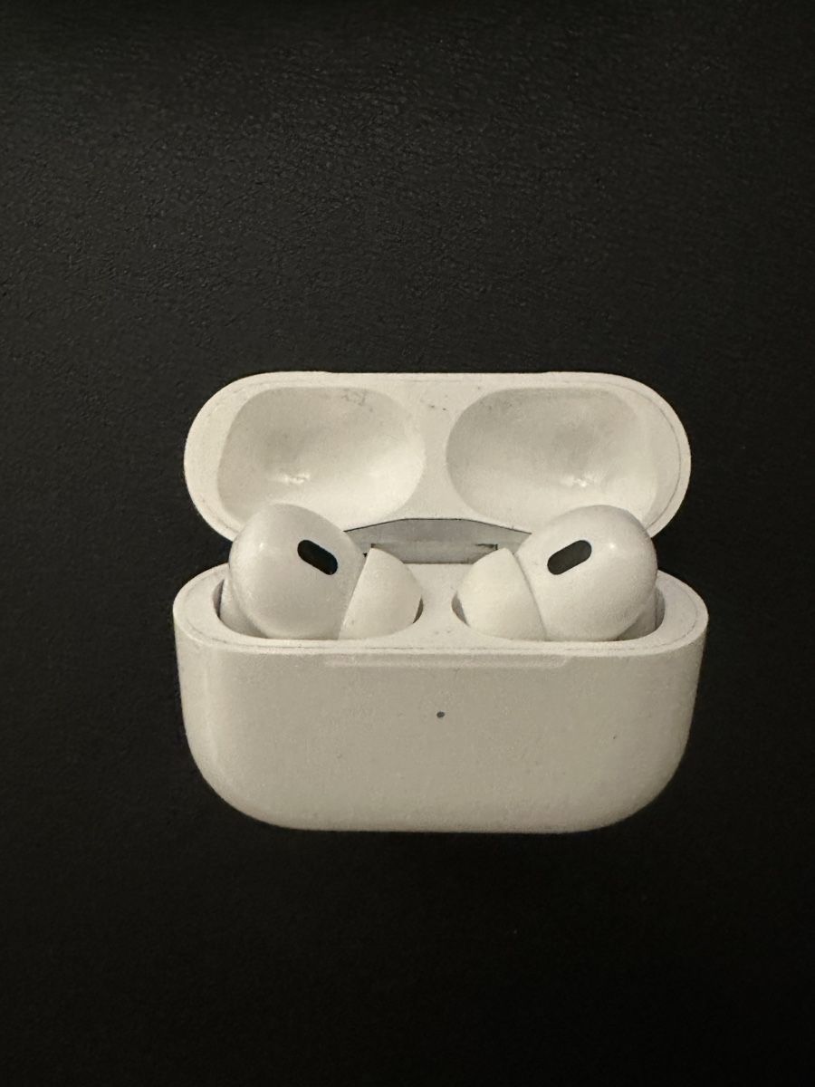 Apple Kopfhörer: Apple AirPods Pro 2 – Gebraucht aus Frenkendorf von Lele2110 1