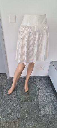 Hugo Boss Rock in Weiß XS S