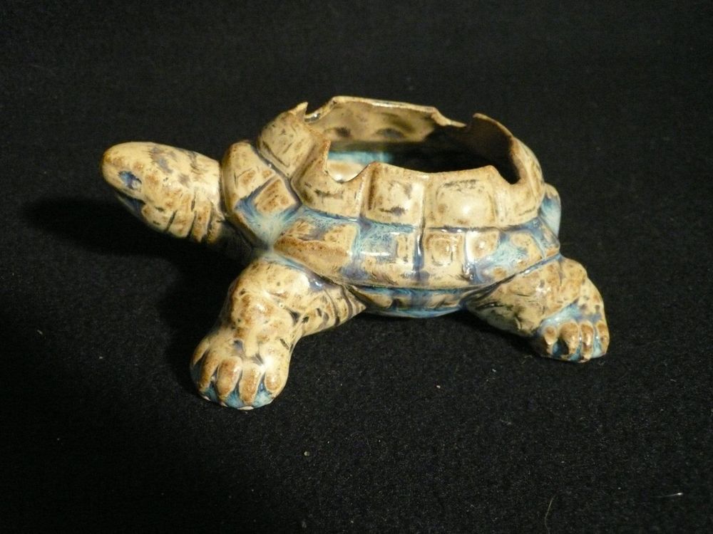 Schildkröte Fein-Keramik-Aschenbecher