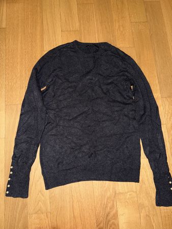 Zara Oberteil Grösse M mit Perldetails