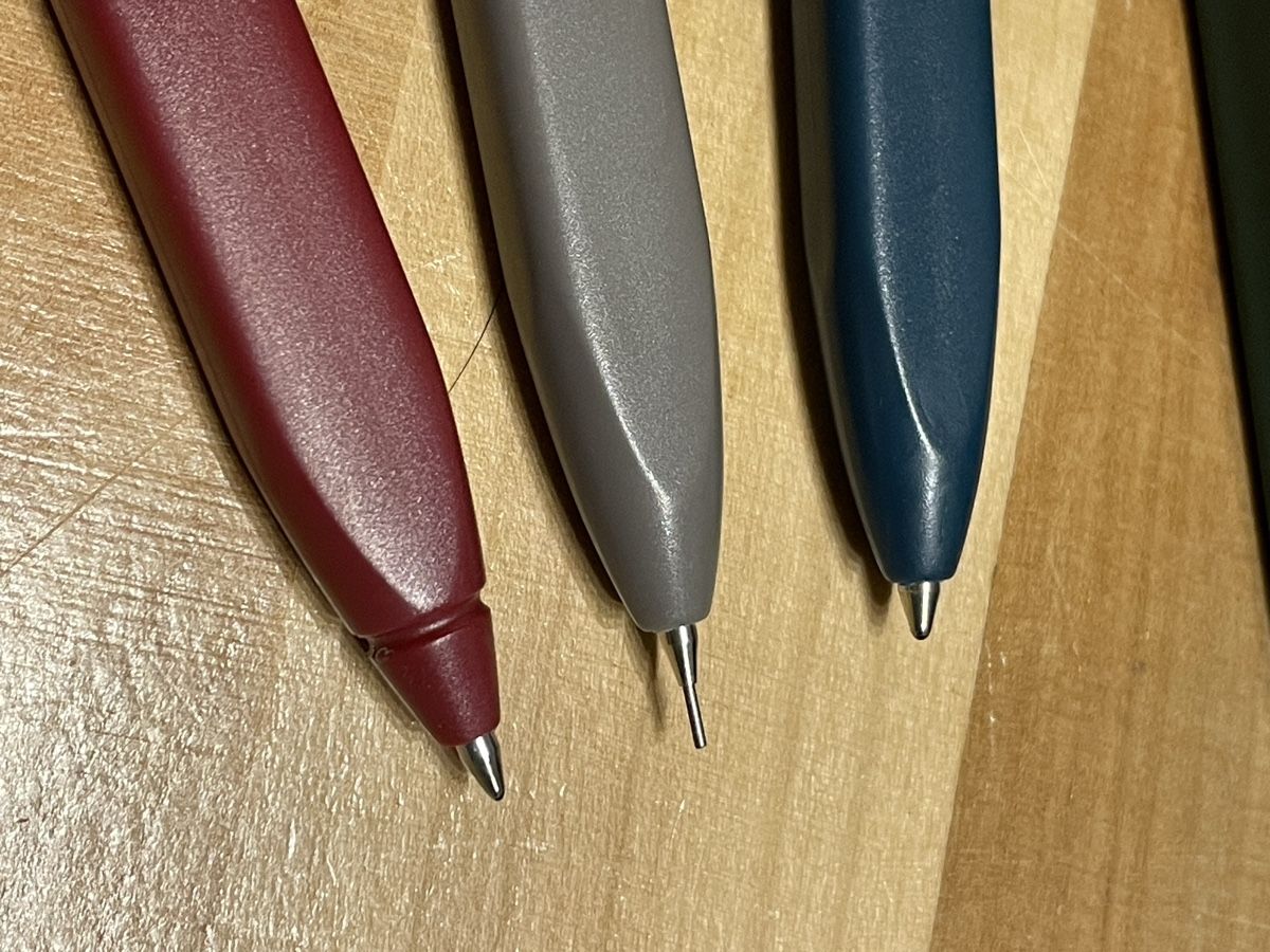 Penna & Evidenziatori: Schreiber set mit Etui von Moleskine – Nuovo (secondo la descrizione) da Rümlang venduto da baselsale1 1