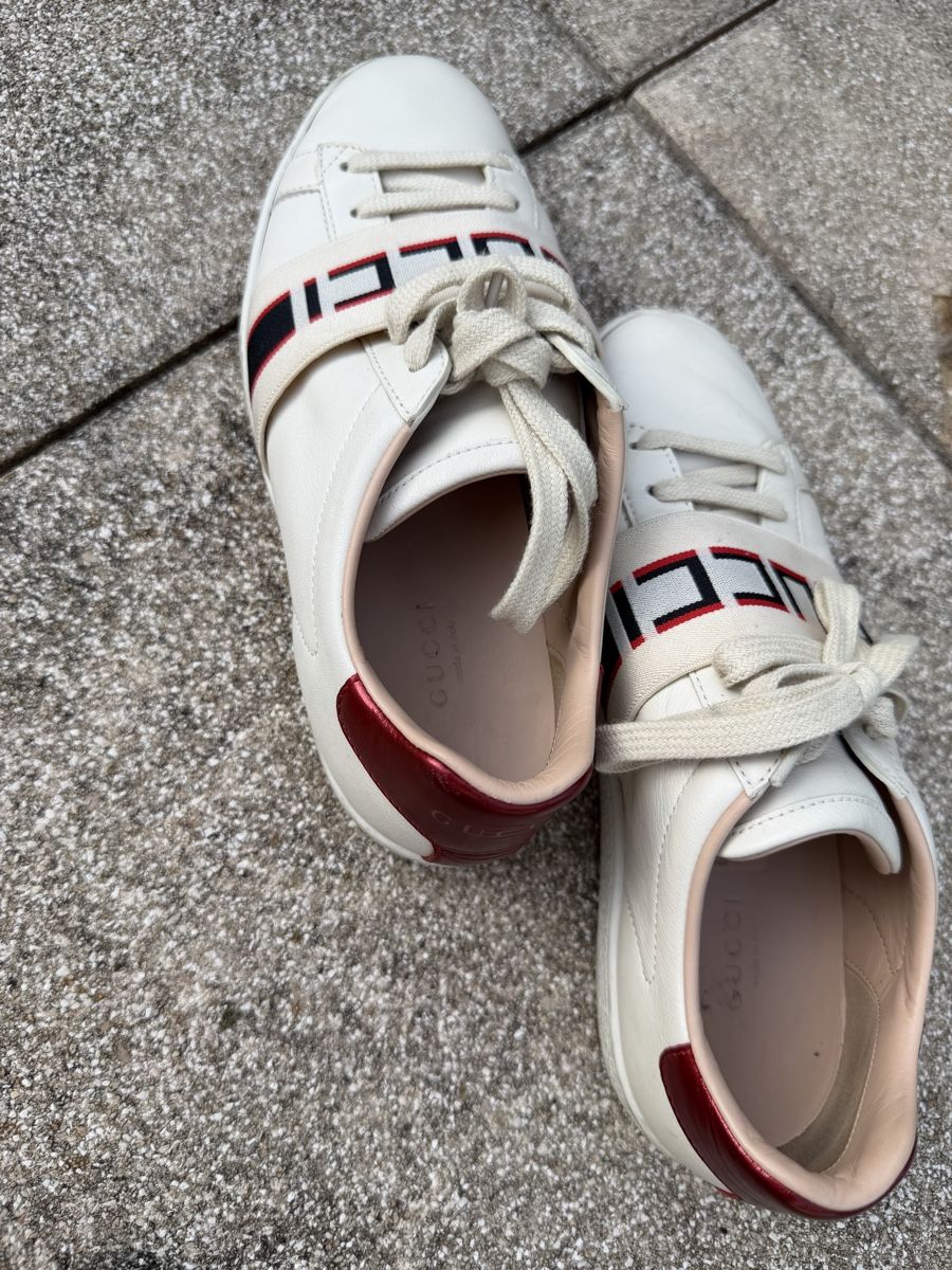 Gucci Scarpe da uomo: Baskets Gucci blanches en cuir – Usato da Montpreveyres venduto da ahl_9hg2