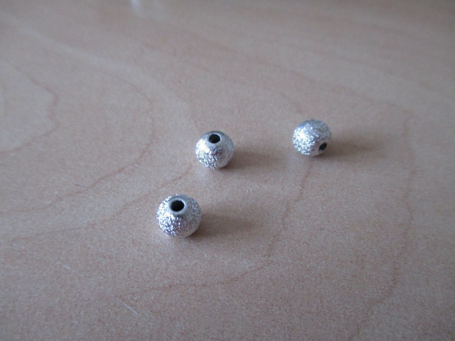 Perle (finte): Stardust Perlen 6 mm Loch 2mm 100 Stk – Nuovo e nell'imballaggio originale da Winterthur venduto da katzen07 5