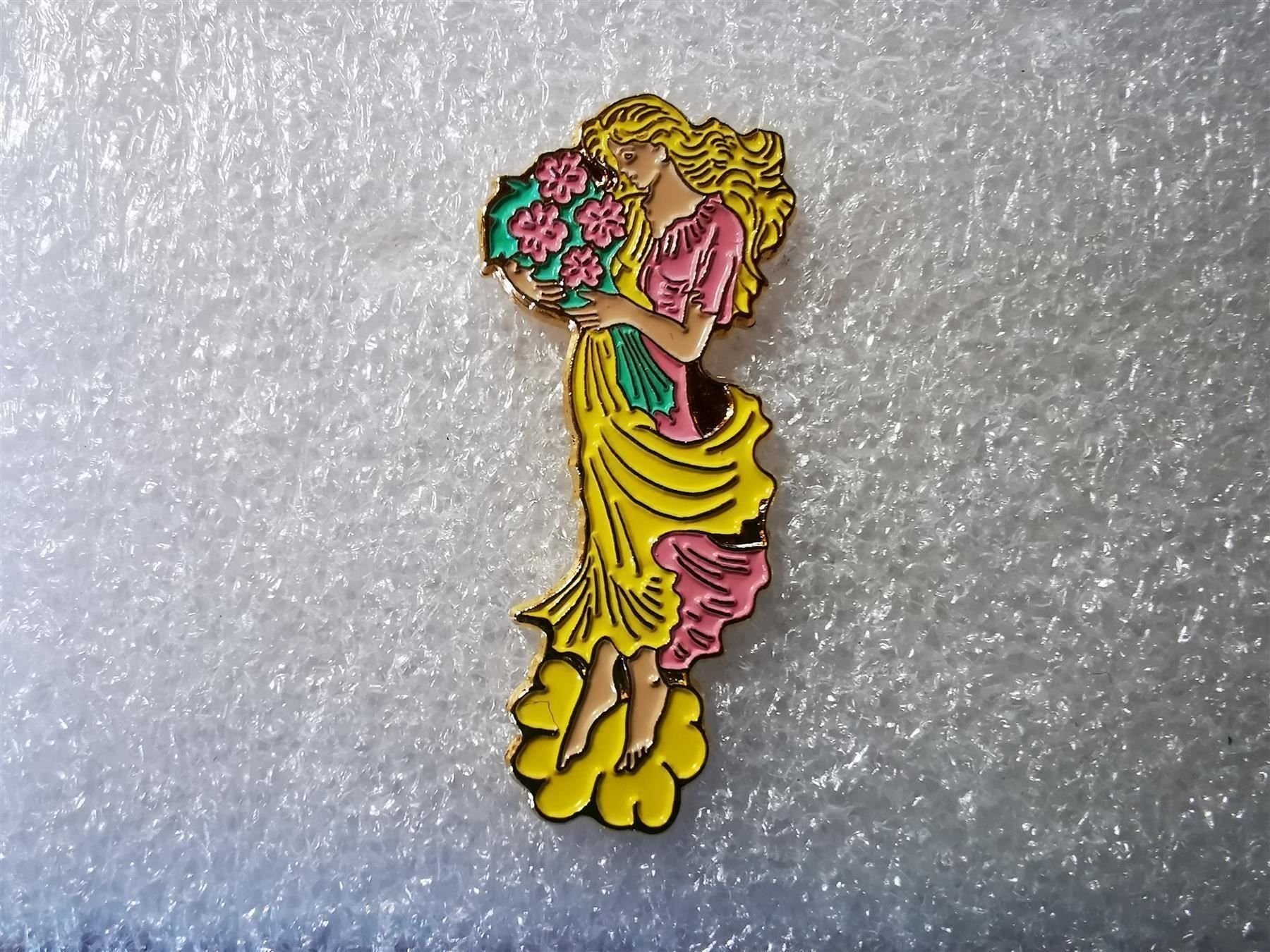 Placchette & Badge: Ansteckpin 88: Simone Erni Fortuna – Usato da Oppligen venduto da Pin-Fall-Shop