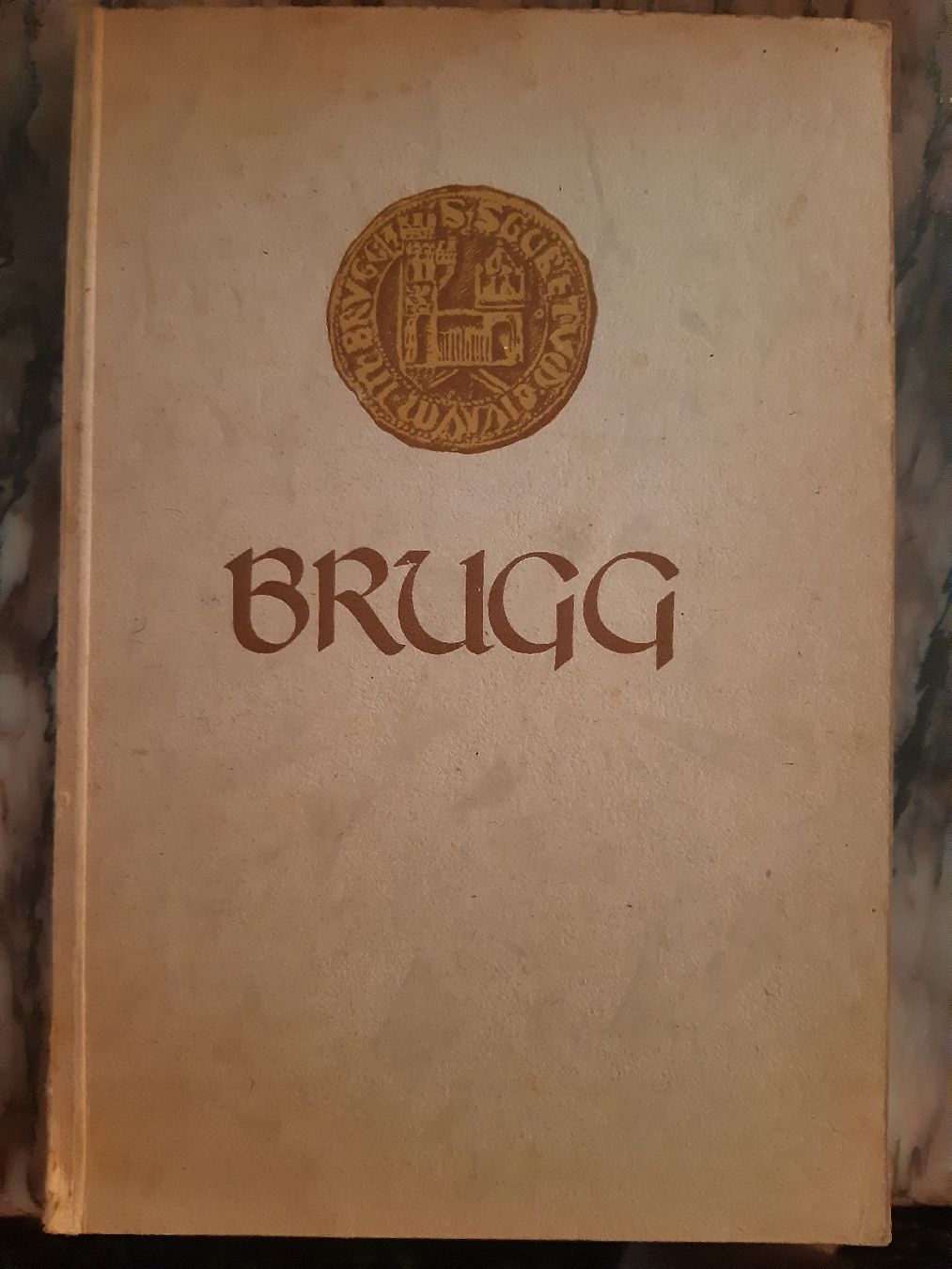 Livres: BRUGG – D'occasion à Frick par kyb_yq8h